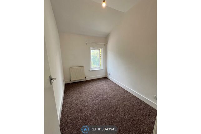 A Godstone Road, Kenley photo 3
