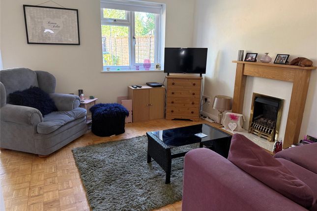 16, Briar Close, Somerset photo 4