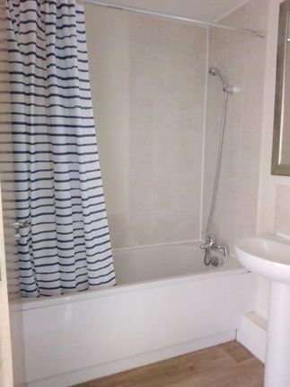 Apartment 8, The Lofts, 21, Water Street, Huddersfield photo 5