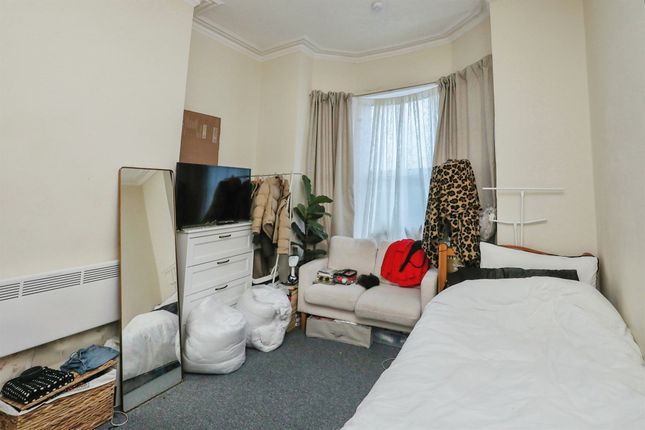 Flat for sale in Great Eastern Court, Lower Clarence Road, Norwich
