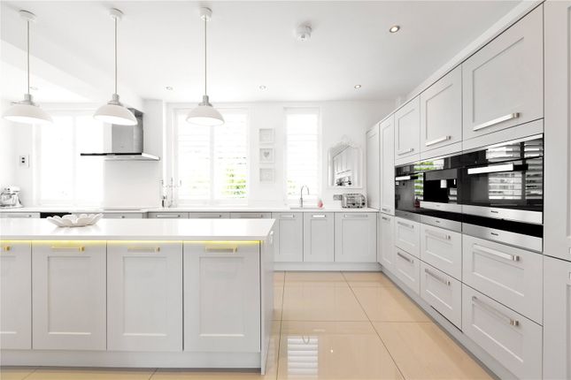 Dene Cliff, 31, Sandbourne Road, Dorset photo 4