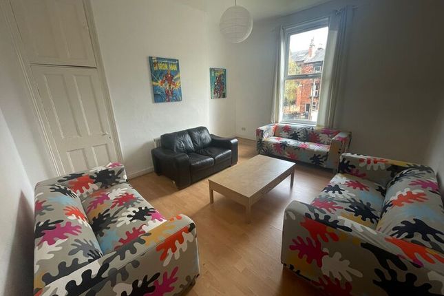 Terraced house to rent in Midland Road, Hyde Park, Leeds