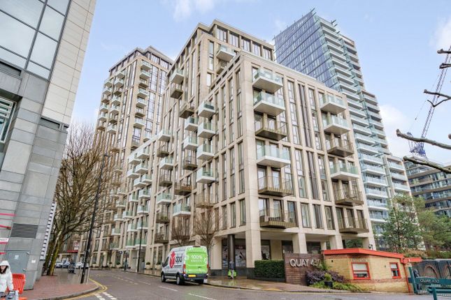 Thumbnail Flat for sale in Vaughan Way, Wapping