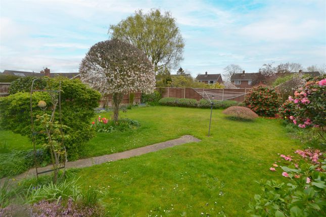 Detached bungalow for sale in Kinnersley Road, Malvern