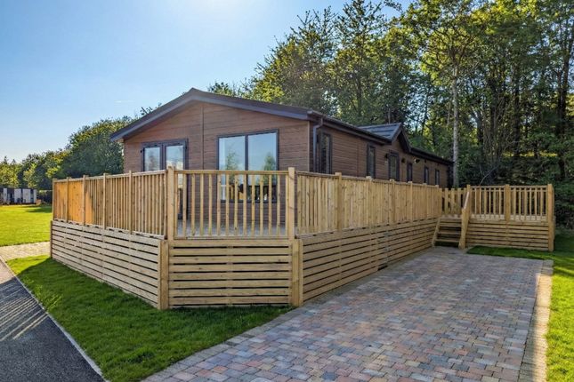 YR16 - Lakeland Lodge at South Lakeland Leisure Village, Borwick Ln, Warton, Carnforth photo 2