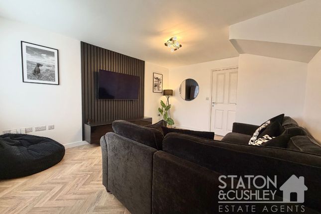 18 Camelot Court, Mansfield photo 4