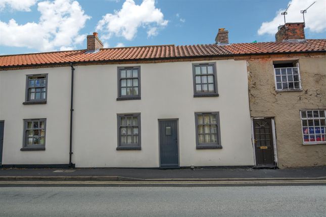 Thumbnail Cottage to rent in High Street, Messingham, Scunthorpe