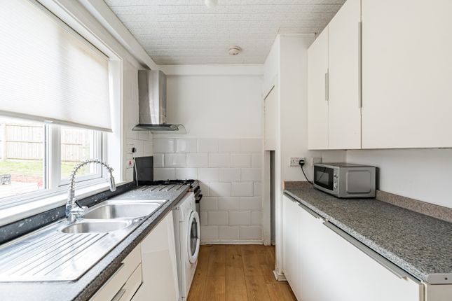 112, Gilmerton Dykes Drive, Edinburgh photo 4