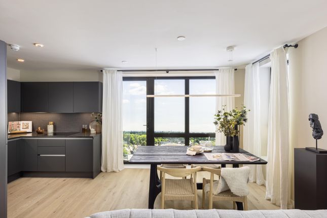 Flat for sale in "B.C7.04" at Middle Road, London