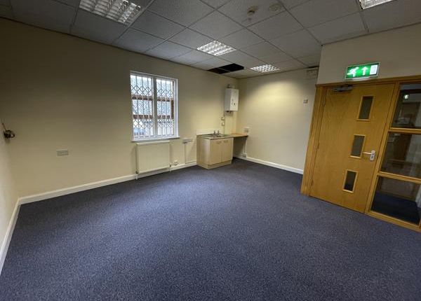 Thumbnail Office to let in Suite 2, Ground Floor, Rimani House, Hall Street, Halifax