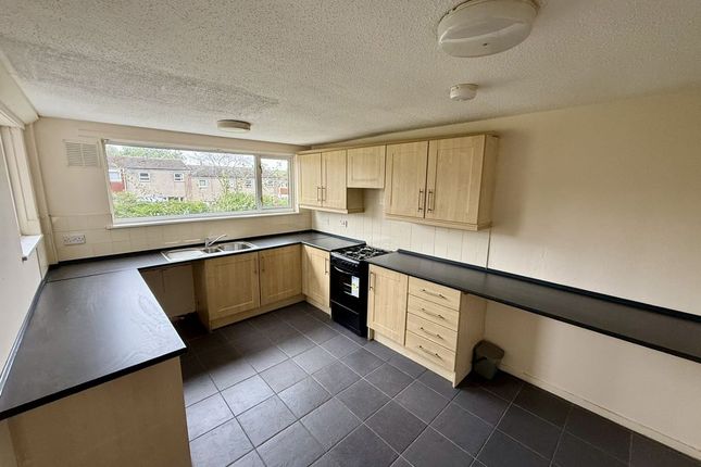 35, Willowfield, Telford photo 4