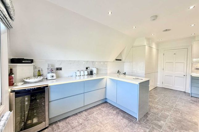 Apt 7,, Widmerpool Hall, Nottingham photo 5
