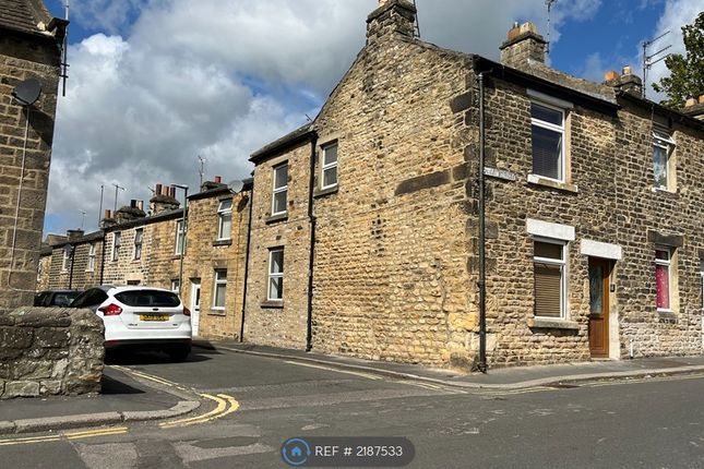 End terrace house to rent in Queen Street, Barnard Castle