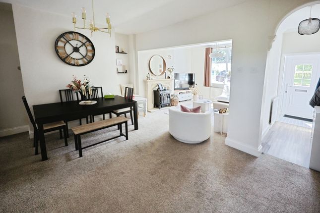 12, High Jobs Hill, Crook photo 3