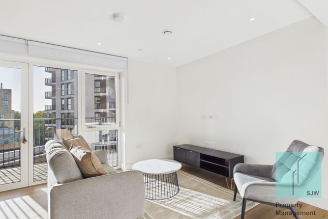 Flat 408, Botanical Apts, London photo 4