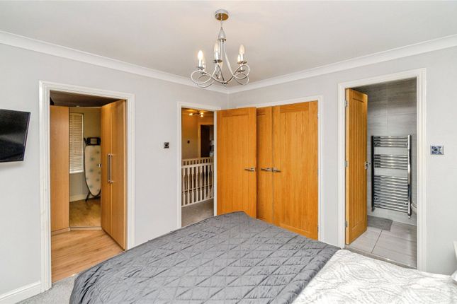 22, Brisbane Way, Staffordshire photo 2