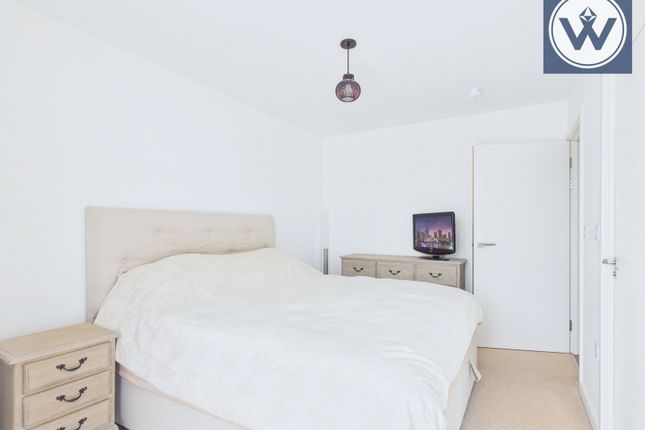 20 Kingfisher Heights ,Flat, Kingfisher Heights, London photo 2