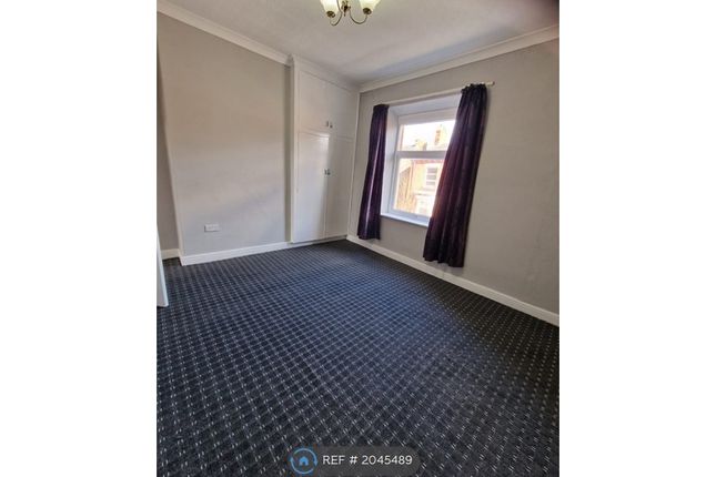 Terraced house to rent in Carnarvon Street, Oldham