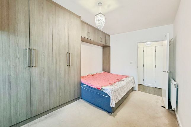 3 Hampden Place, St. Andrews Way, Hertfordshire photo 5