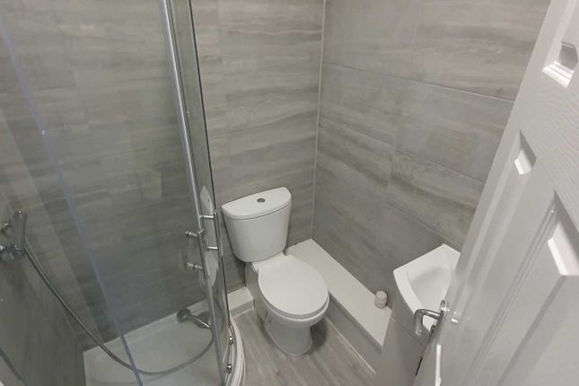 Flat 3, Newton Heath, Windsor Road, Manchester photo 2
