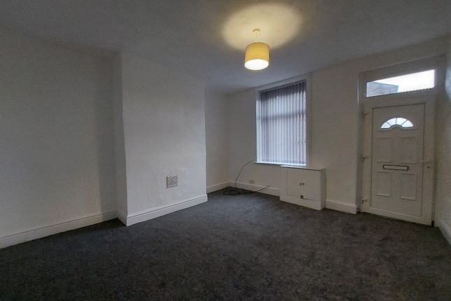 Terraced house to rent in Albion Street, Brierfield, Nelson