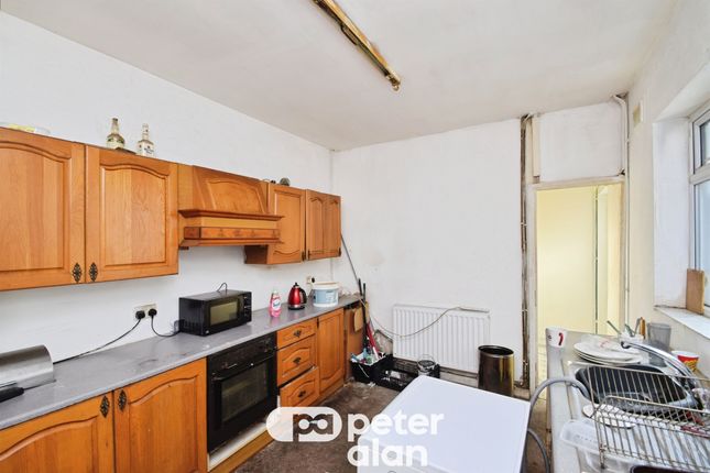 Greenfield Terrace, Swansea photo 4