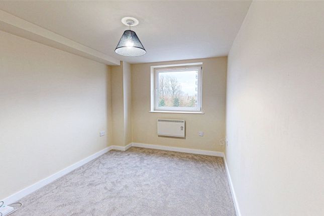 Flat 10, 12 Lakeside Rise, Blackley photo 4