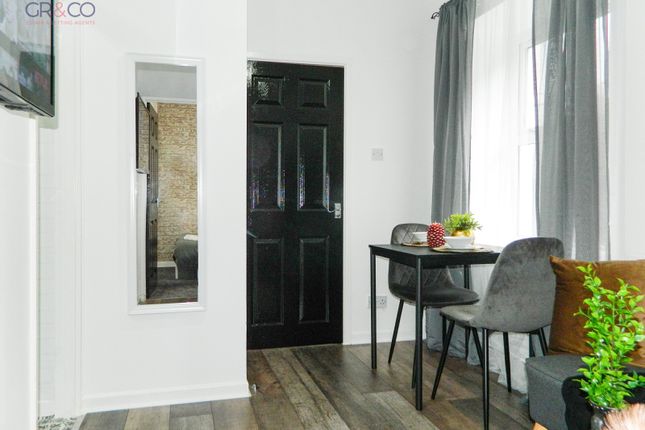 Flat for sale in Flat 5, Manchester House, The Square, Aberbeeg