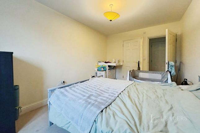 36, Gladeside, Cambridgeshire photo 5