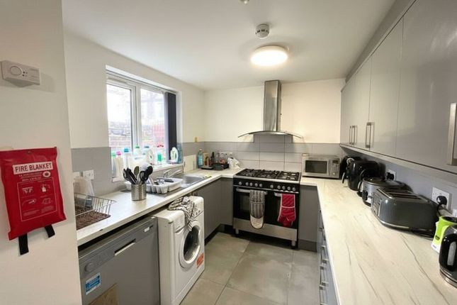 Room 1, 15 Cameron Street, Liverpool photo 2