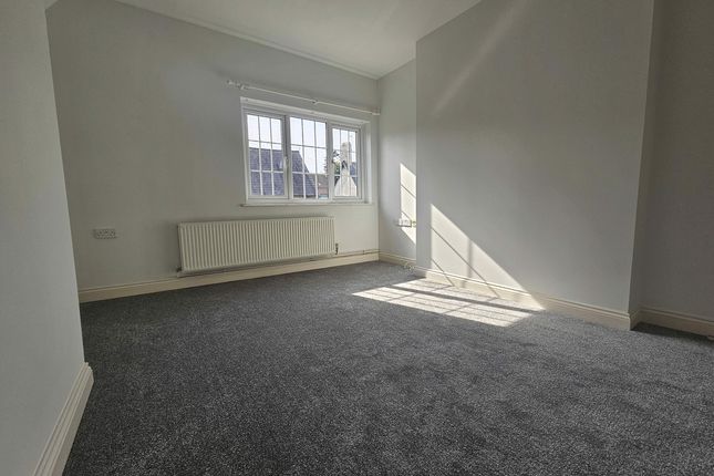 Flat 4 Prince Of Wales, Puddletown, Dorchester photo 4
