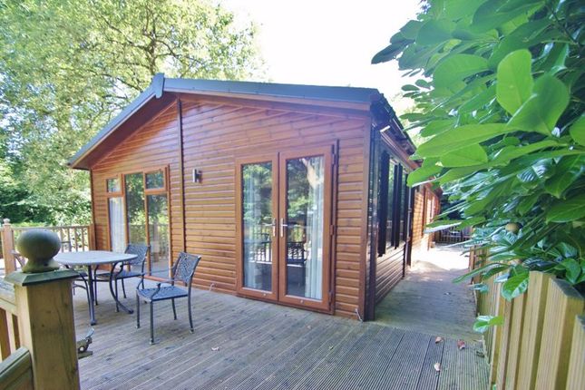 Thumbnail Mobile/park home for sale in Fallbarrow Holiday Park, Rayrigg Road, Windermere