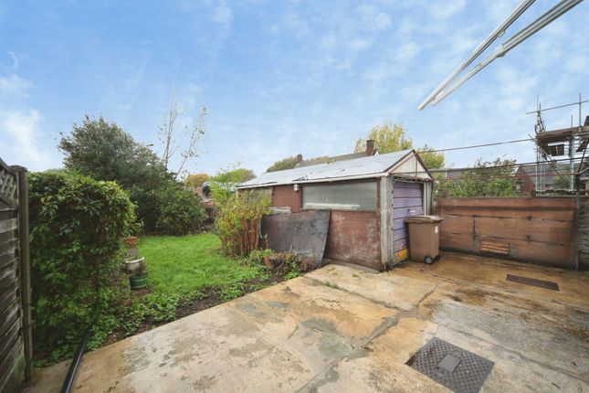 Orchard Way, Luton photo 3