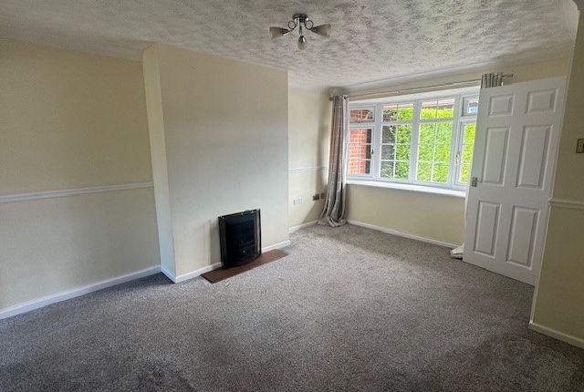 30, Maple Close, Shifnal photo 2