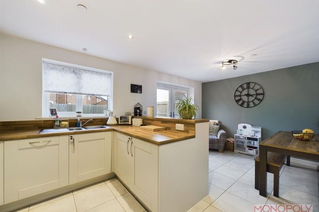 112 Carlton Meadows, Wrexham photo 3