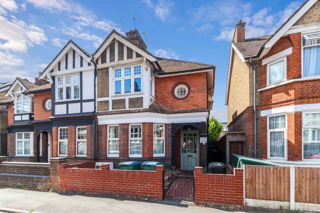 Thumbnail Maisonette to rent in Wellington Road, Watford
