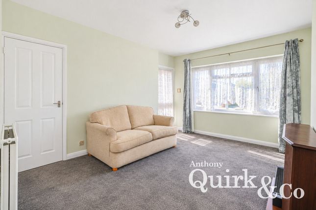22a, Denham Road, Canvey Island photo 4