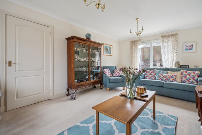 47, King O'Muirs Drive, Alloa photo 4