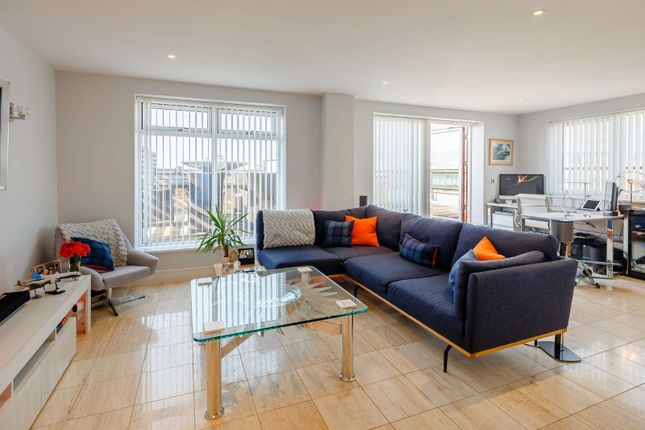 Thumbnail Flat for sale in The Levels, 150 Hills Road, Cambridge