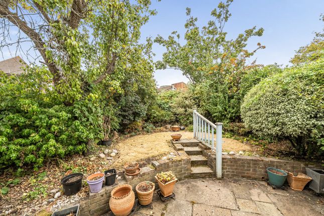 17 Tulip Tree Close, Tonbridge photo 4