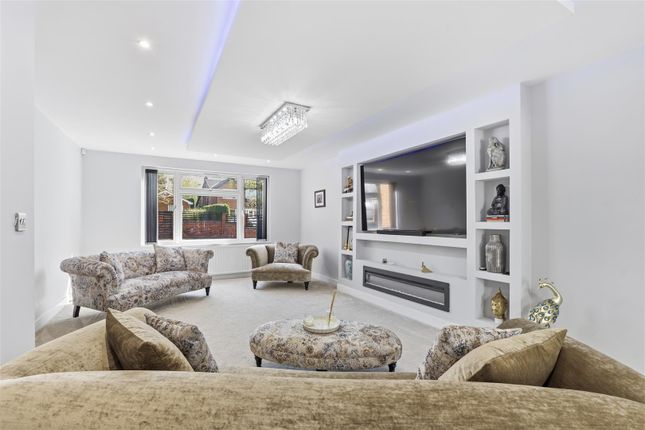 9, Springvale Avenue, Walsall photo 5