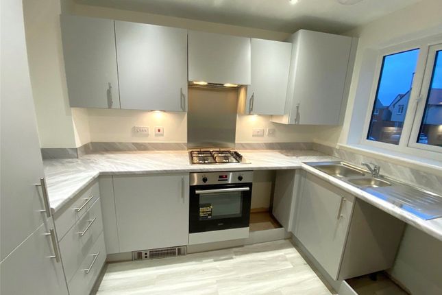 9, Dixon Close, Staffordshire photo 2