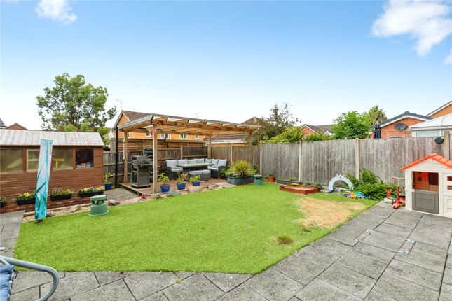 18, Aspen Drive, Coventry photo 4