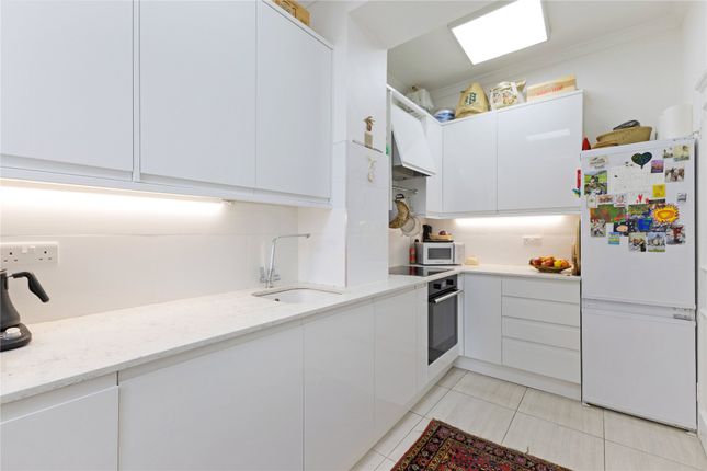 Ground Floor Flat, 1, Inverness Gardens, London photo 4
