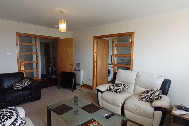 Flat A, 77, Lenzie Way, Glasgow photo 3