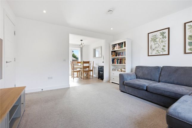 5, Monteith Avenue, Stirling photo 3