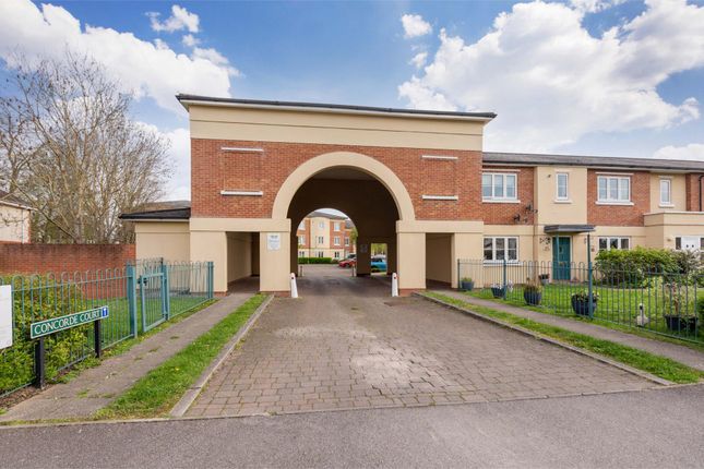 Flat for sale in Concorde Court, Green Lane, Windsor