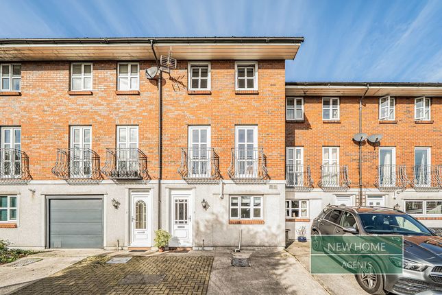 4 Bedroom Terraced