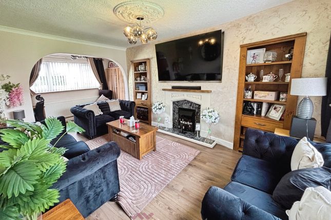 47, Princess Avenue, Doncaster photo 2