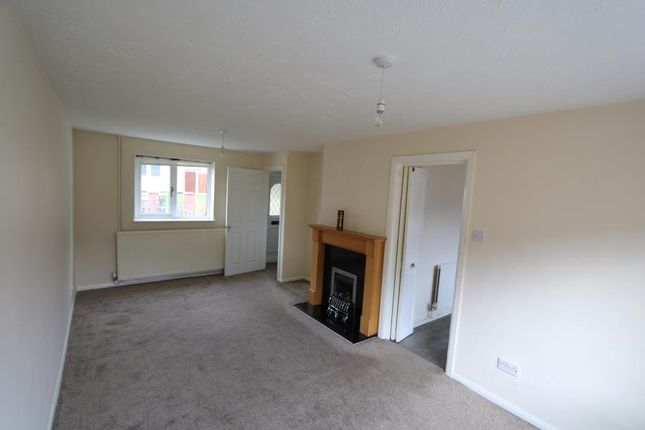 7, Bexhill Walk, Corby photo 2